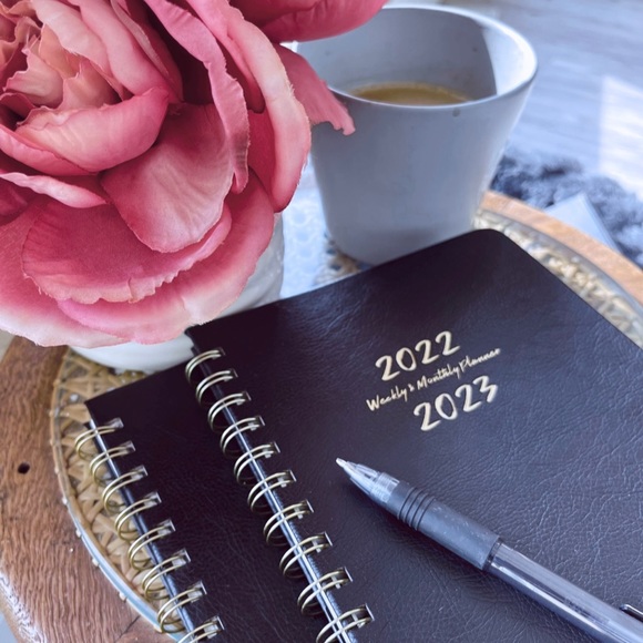 Meet your Posher, Cindy - Picture 1 of 2